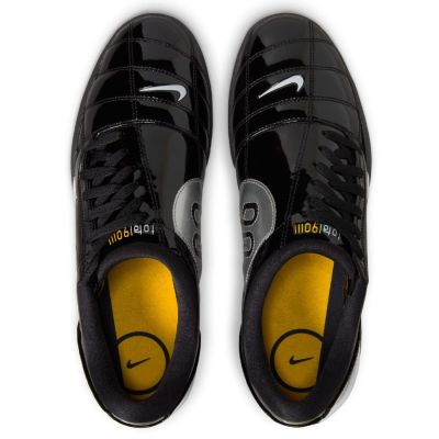 3. Nike Total 90 IC HJ9351-001 Schuhe