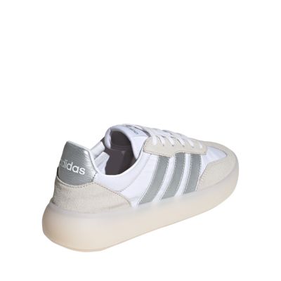 9. Adidas Barreda Decode W JI2321 Schuhe