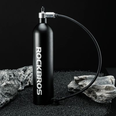 8. Rockbros Tubeless Reifenfüller 200 PSI 1.2l - Schwarz