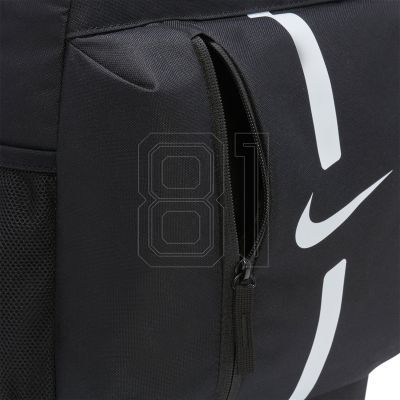 5. Nike Academy Team Rucksack DA2571-010