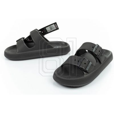 9. CMP M 3Q90647 U901 Flip-Flops