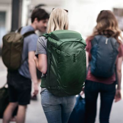 9. Thule Landmark Reiserucksack 60L - blau