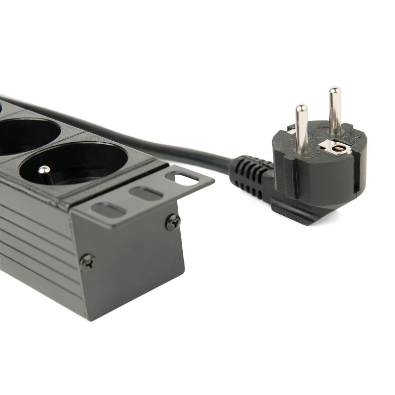 4. GEMBIRD 19-Zoll-Rack-Steckdosenleiste PDU EG-PDU-014-F, 1 HE, 16 A, 8 französische Steckdosen, Schuko-Stecker, 3-m-Kabel
