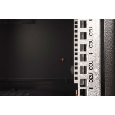 7. Digitus Unique 19" 7U 600x600 Wand-Netzwerkschrank, Glastür, schwarz, ungeteilt, montiert, 100 kg