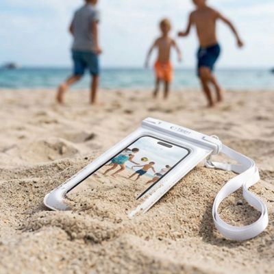 8. Tech-Protect UWC7 6,9" wasserdichte Hülle - Weiß