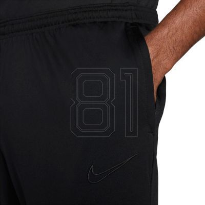 4. Nike Dri-FIT Academy Hose M CW6122-011