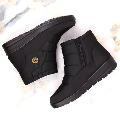 5. News W EVE437A schwarze Schneestiefel mit Keilabsatz