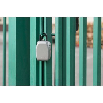 2. MASTER LOCK HD SCHLÜSSELHÄUSE MIT KOMBINATIONSSCHLOSS UND BÜGE 5414EURD