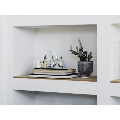7. LEGO Architecture 21034 London