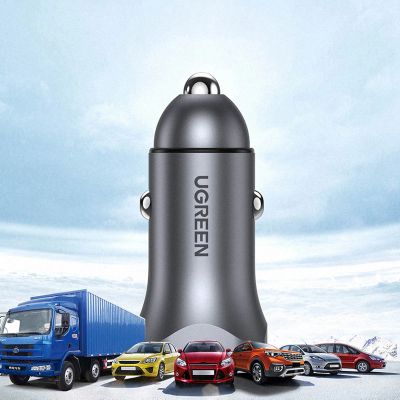 17. Ugreen CD130 USB-A / USB-C 30W Autoladegerät - Grau