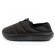 2. Crocs Herren-Hausschuhe Classic Puff Moc Hausschuhe schwarz isoliert