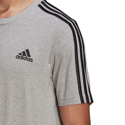 17. adidas Essentials T-Shirt M GL3735