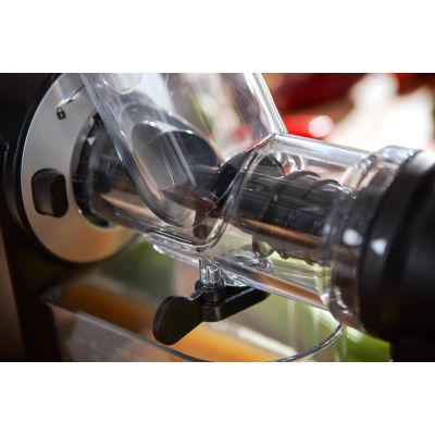 27. Philips Viva Collection HR1889/70 Slow Juicer