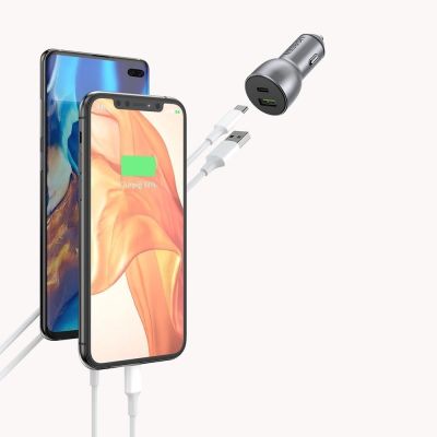 5. Ugreen Autoladegerät USB / USB Typ C Quick Charge 3.0 Power Delivery 36 W 3 A grau (CD213 60980)