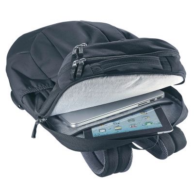 10. Deuter Giga Rucksack 3812321-7000