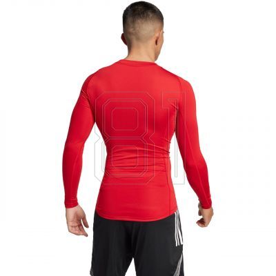 3. Adidas Techfit Langarmshirt M JP2926