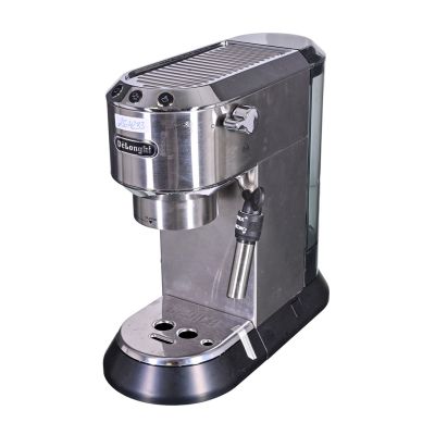 43. DeLonghi Dedica Style EC 685.M Siebträger-Kaffeemaschine (1350W; silberfarben)