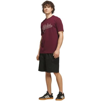 6. Herren-T-Shirt adidas Varsity Tailsweep Graphic in Burgunderrot KS2180