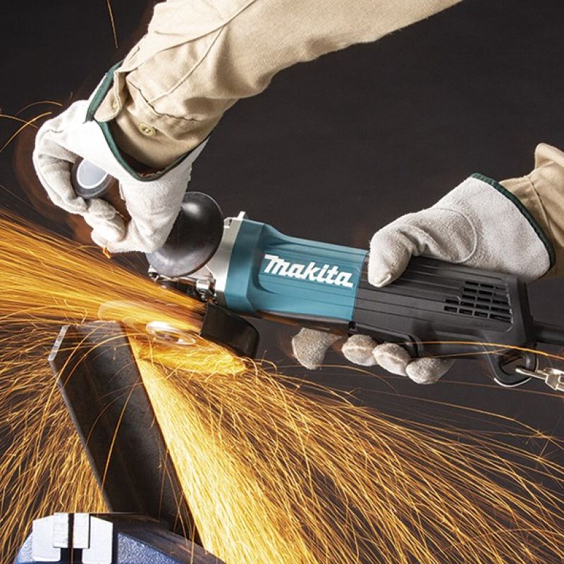 3. 1300W 125mm GA5050R MAKITA Winkelschleifer