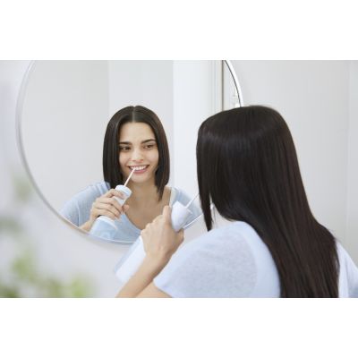 5. Panasonic EW-DJ26-A303 Munddusche | 200 ml | Anzahl der Düsen: 2 | Weiß