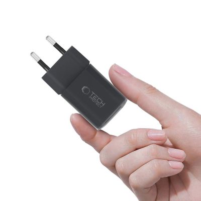 5. Tech-Protect NCM33W 2-Port PD33W/QC3.0 Wandladegerät - schwarz