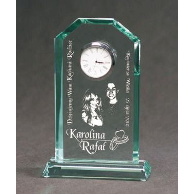 7. Gravierte Glastrophäe mit Etui