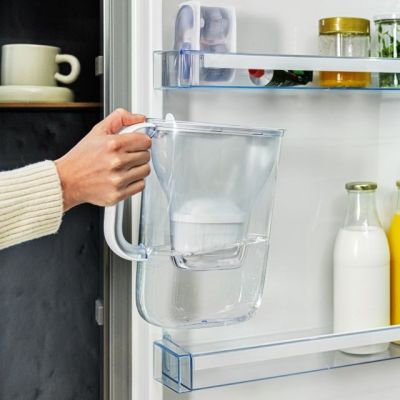 5. Brita Style Essential Filterkanne + 3 MaxtraPro PP-Kartuschen (dunkelblau)