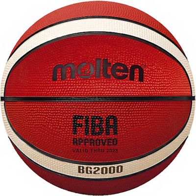 5. Molten BG2000 FIBA Basketball