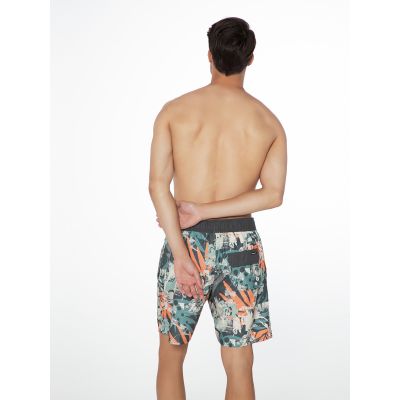 8. Protest PRTARYF Strandshorts (P2710621/672)