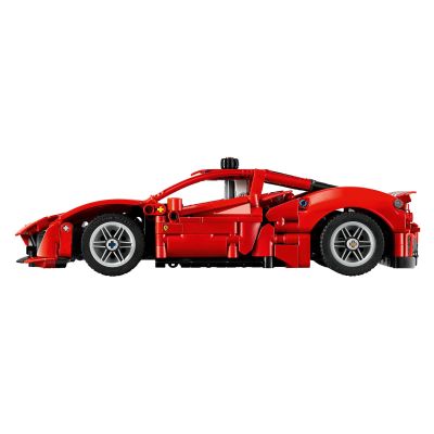 5. LEGO Technic 42235 - Ferrari 488 PISTA Auto