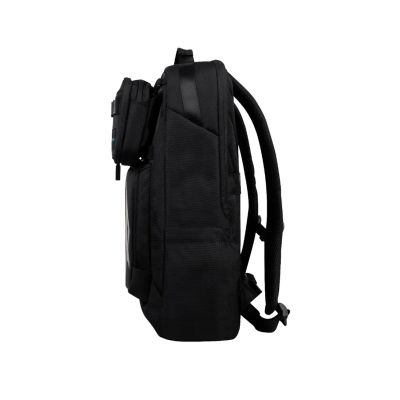 8. Predator Extreme Rucksack 17 Zoll