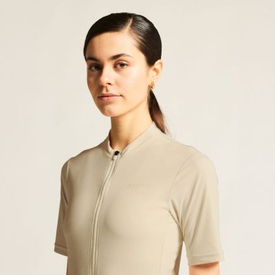 3. Damen-T-Shirt mit kurzen Ärmeln und Jersey-Aufdruck für den Alltag