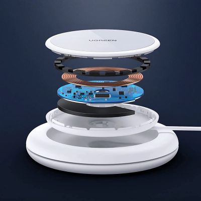 2. Ugreen CD245 40123 kabelloses Qi/MagSafe-Ladegerät 15 W mit USB-C-Kabel – Weiß