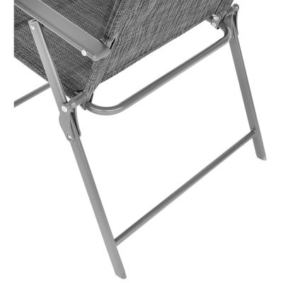 12. Gartenmöbel-Set: Tisch, 4 Stühle und grauer Sonnenschirm