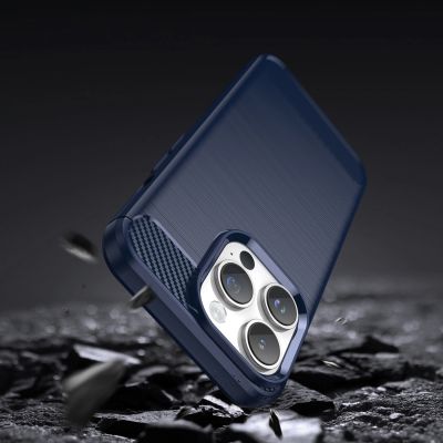 3. Carbon Case iPhone 14 Pro flexible Gel-Rückseite blau