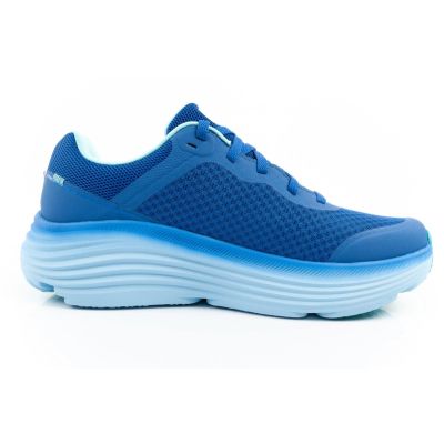 4. Skechers Max Cushioning Herren-Laufschuhe in Hellblau