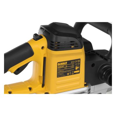 3. DeWalt Alligator DWE397-QS (1700W) Säbelsäge