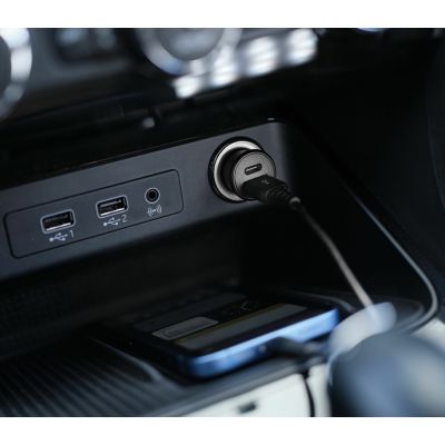7. Vertrauen Sie auf das MAXO 38W PD Autoladegerät