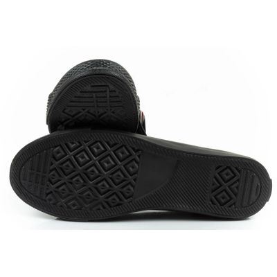9. Lee Cooper Damenschuhe, sportliche schwarze Slip-On-Ballerinas