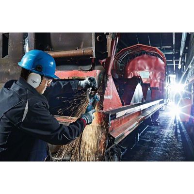 3. Bosch GWS 19-125 CIE Profi-Winkelschleifer, 12,5 cm, 11500 U/min, 1900 W, 2,4 kg