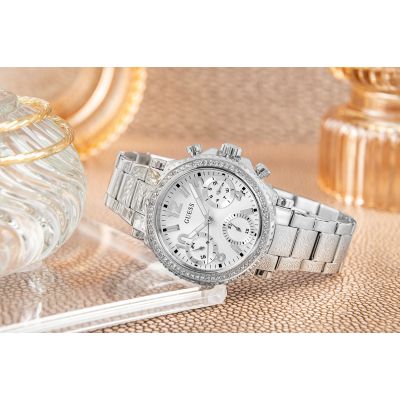 6. Guess Cosmic GW0590L1 Damenuhr + Box