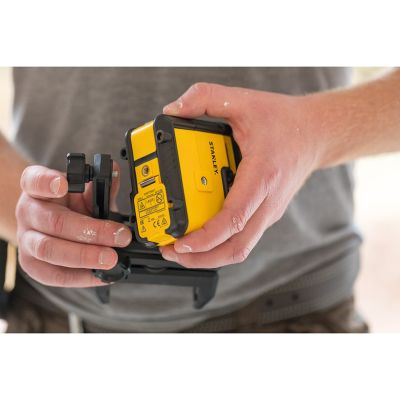 7. CROSS LASER CROSS 360 RED STHT77504-1 STANLEY