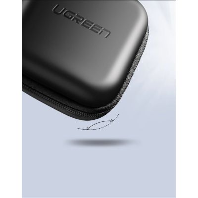 4. Ugreen Etui für Kopfhörer 8 cm x 8 cm schwarz (40816)