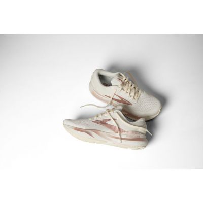 9. Adrenaline GTS 24 beige 1204261B181