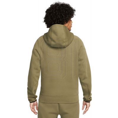 2. Nike Tech Fleece M FB7921-222 Sweatshirt