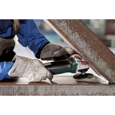 6. Metabo 613060000 Winkelschleifer 2,1 kg