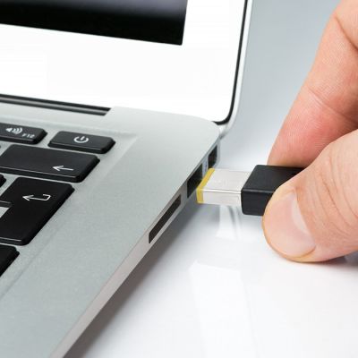 6. QOLTEC-Netzteil für Lenovo | 65 W | 20 V | 3,25 A | Slim-Tip