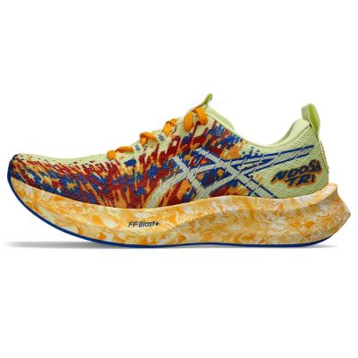 8. Asics Noosa Tri 16 Schuhe
