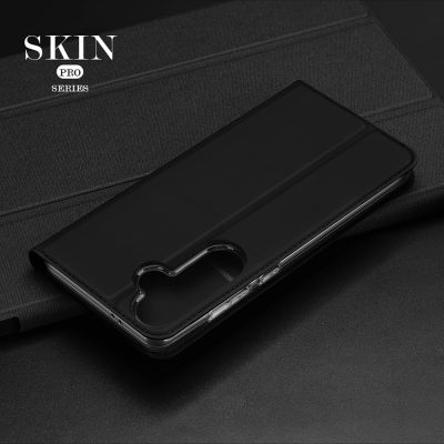 13. Dux Ducis Skin Pro Hülle für Samsung Galaxy A36 5G / A56 5G mit Klappdeckel und Kartenfach - Schwarz