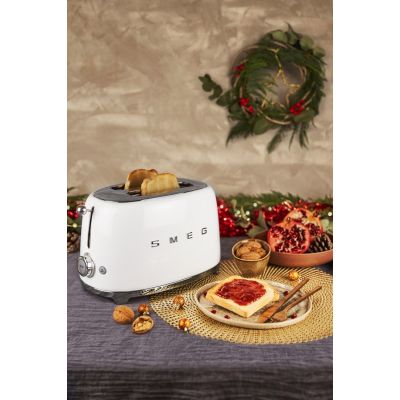 11. SMEG Toaster weiß Modell TSF01WHEU